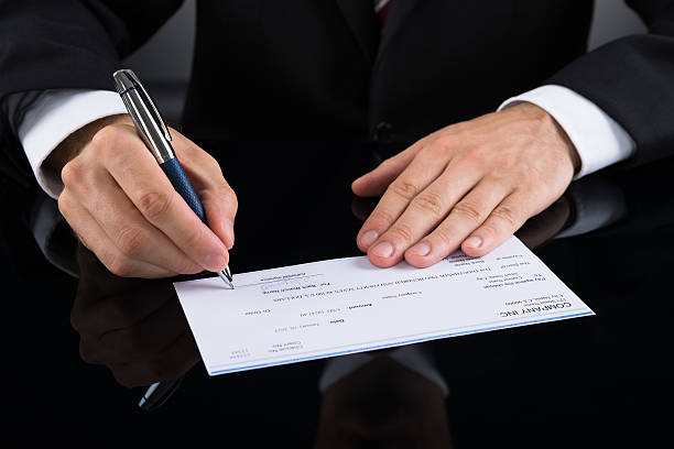 What to Look For When Choosing the best lawyers in delhi cheque bouncing​ Disputes
